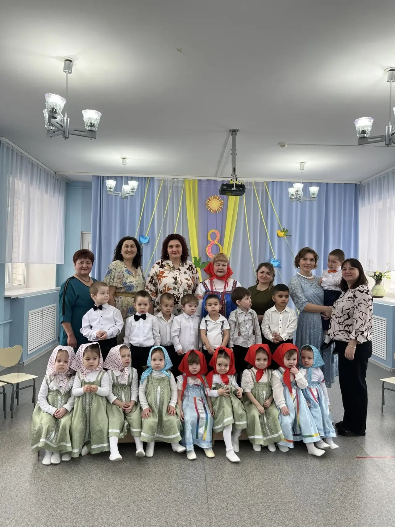 Весенние лучики для мам