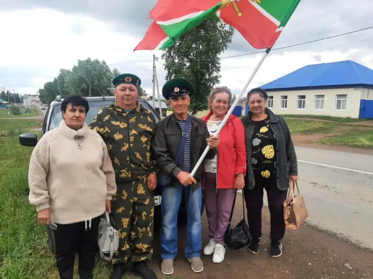 Защитники священных рубежей