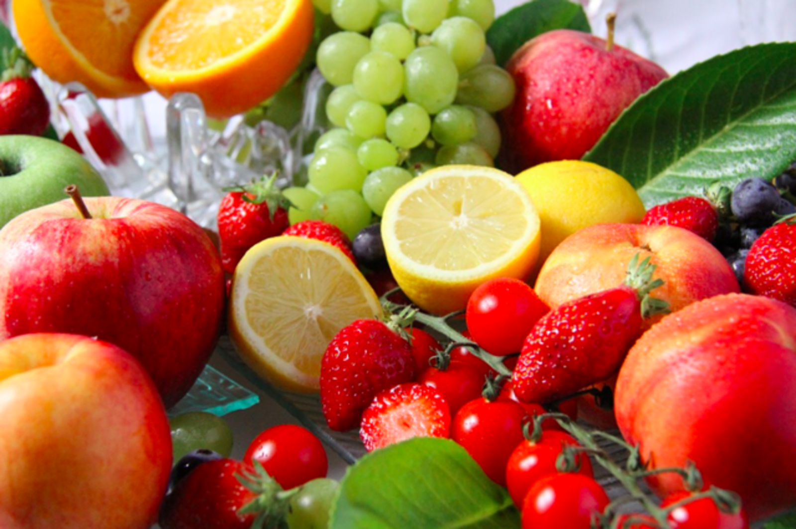 Как правильно мыть овощи и фрукты