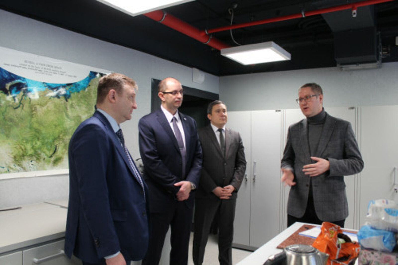 Замглавы Минпросвещения РФ Александр Бугаев посетил Межвузовский кампус Уфы и БГ