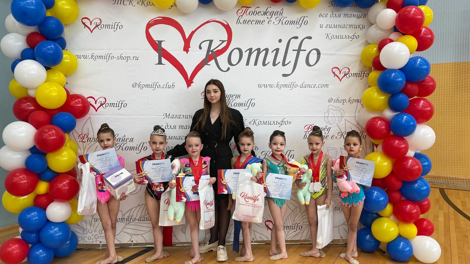 Гимнастки успешно выступили на турнире по художественной гимнастике в Московской области
