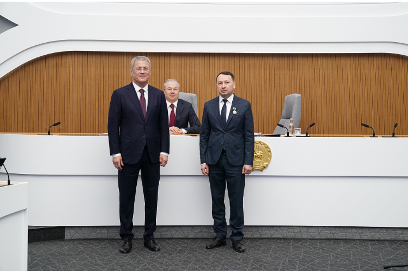 Министр торговли и услуг Башкортостана Азат Аскаров удостоен медали «За трудовую