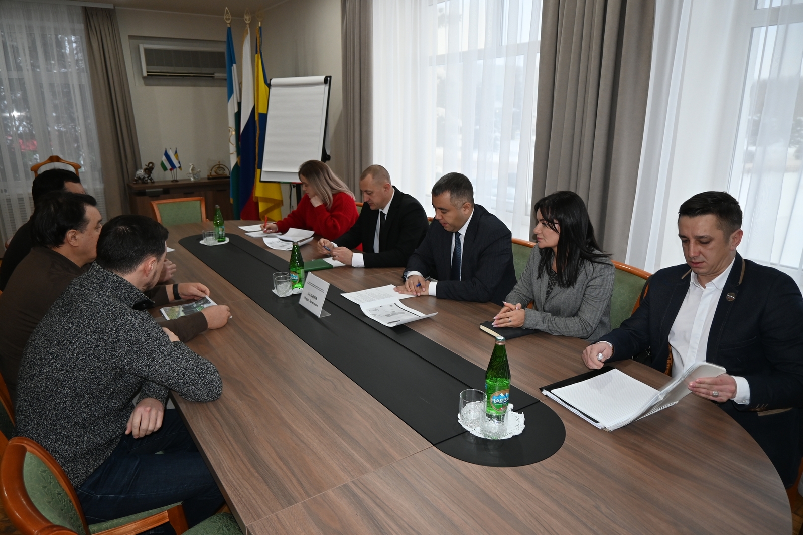 Пример для молодежи