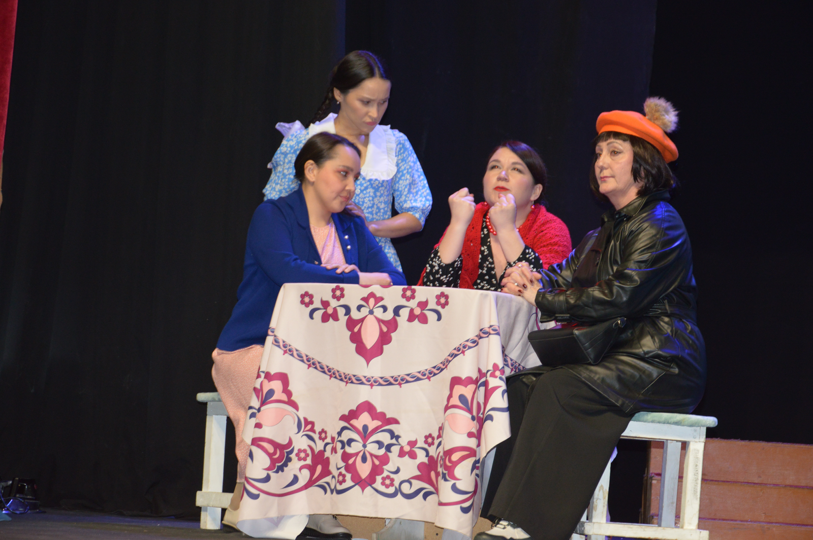 С премьерой, “Мизгеллэр”!