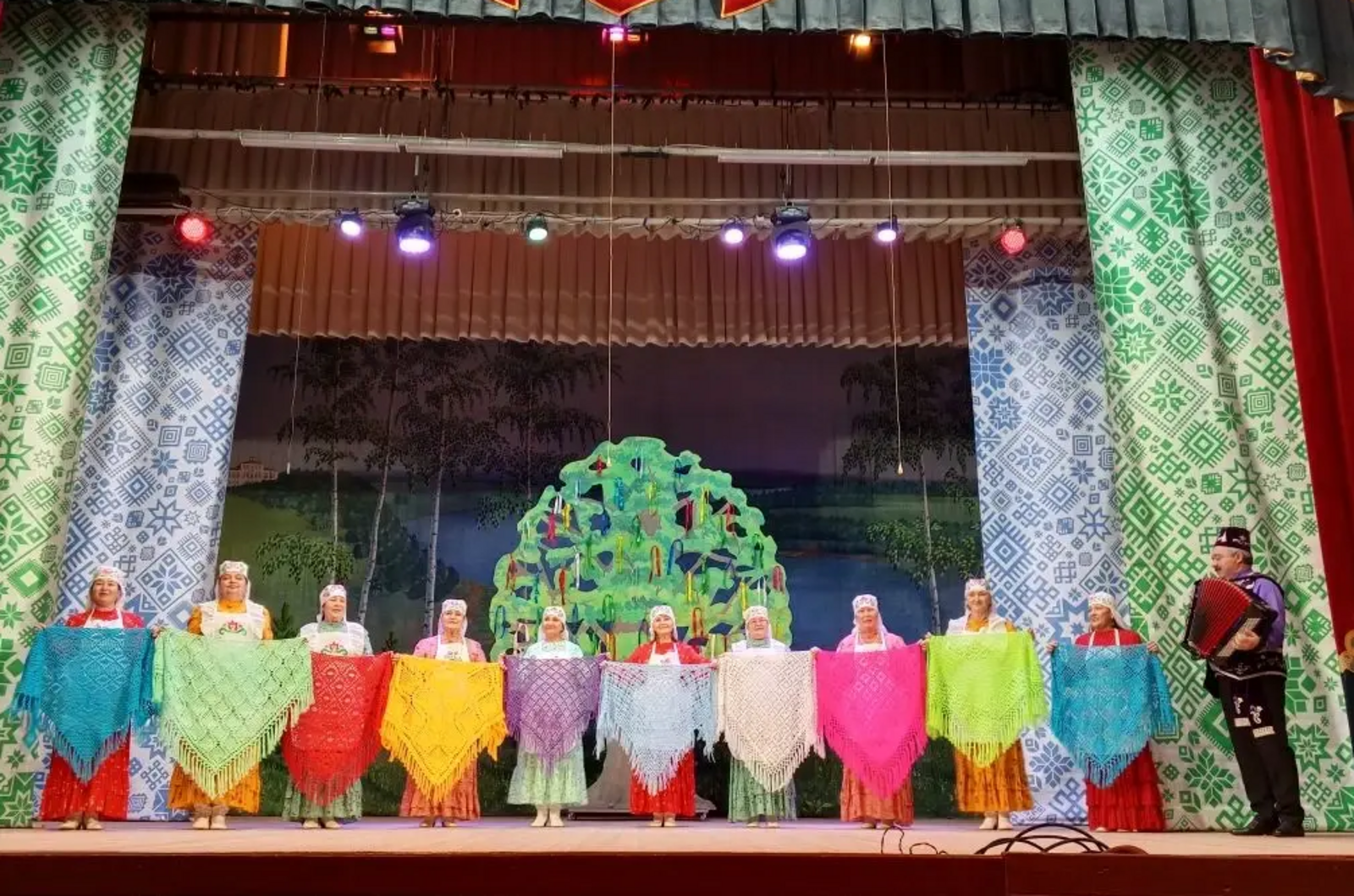 Торжественное открытие года единства народов в России