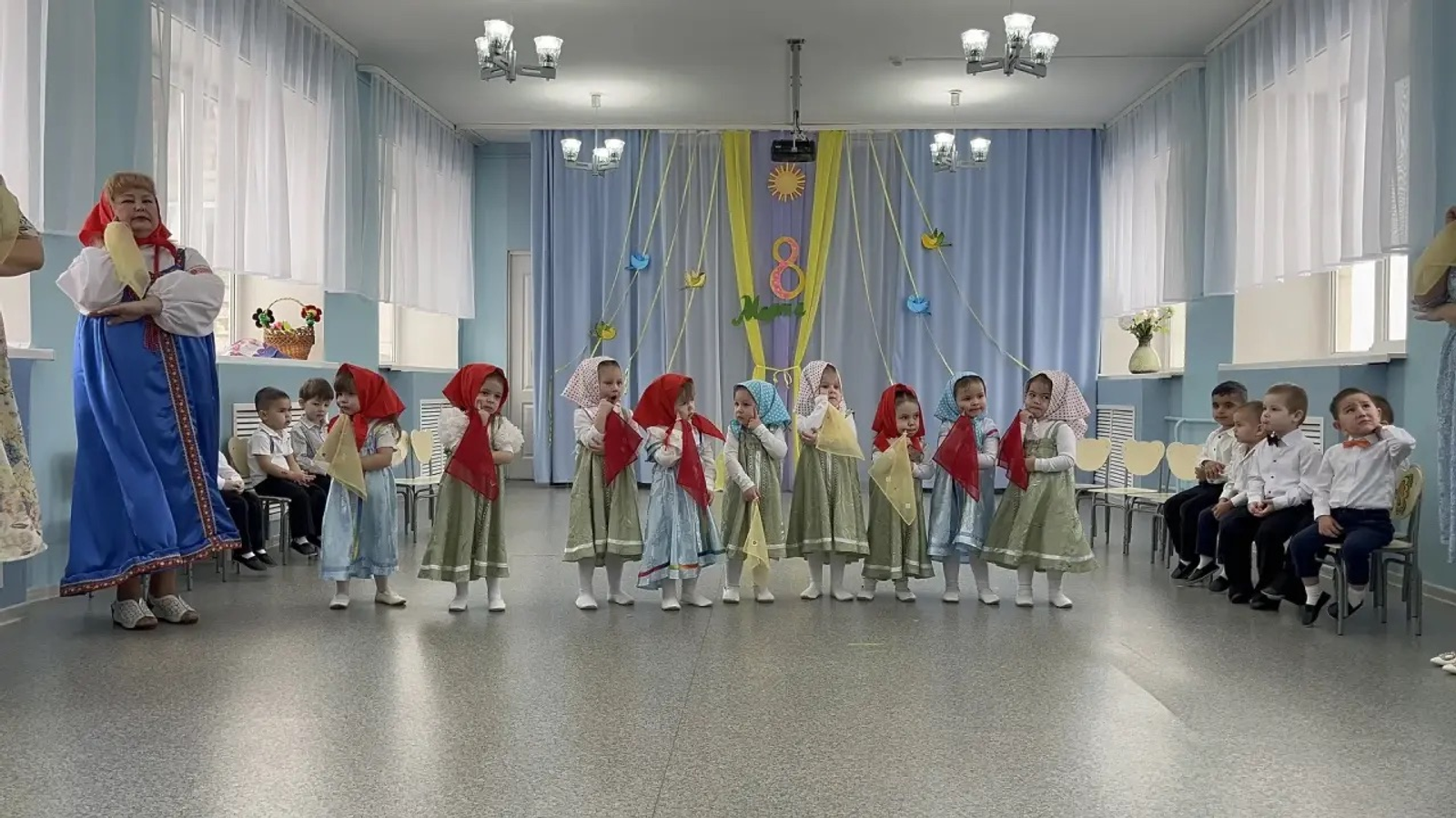 Весенние лучики для мам