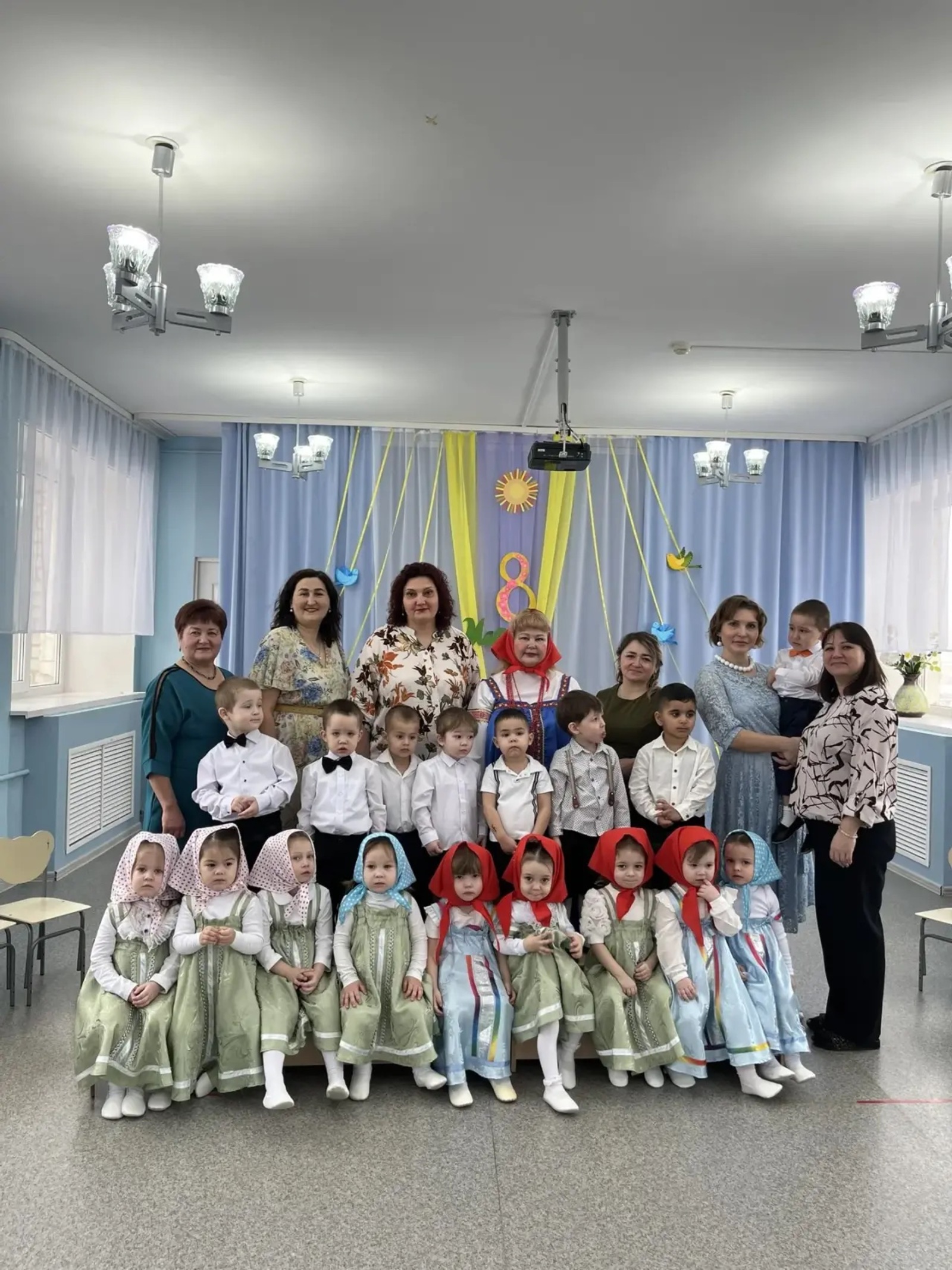 Весенние лучики для мам