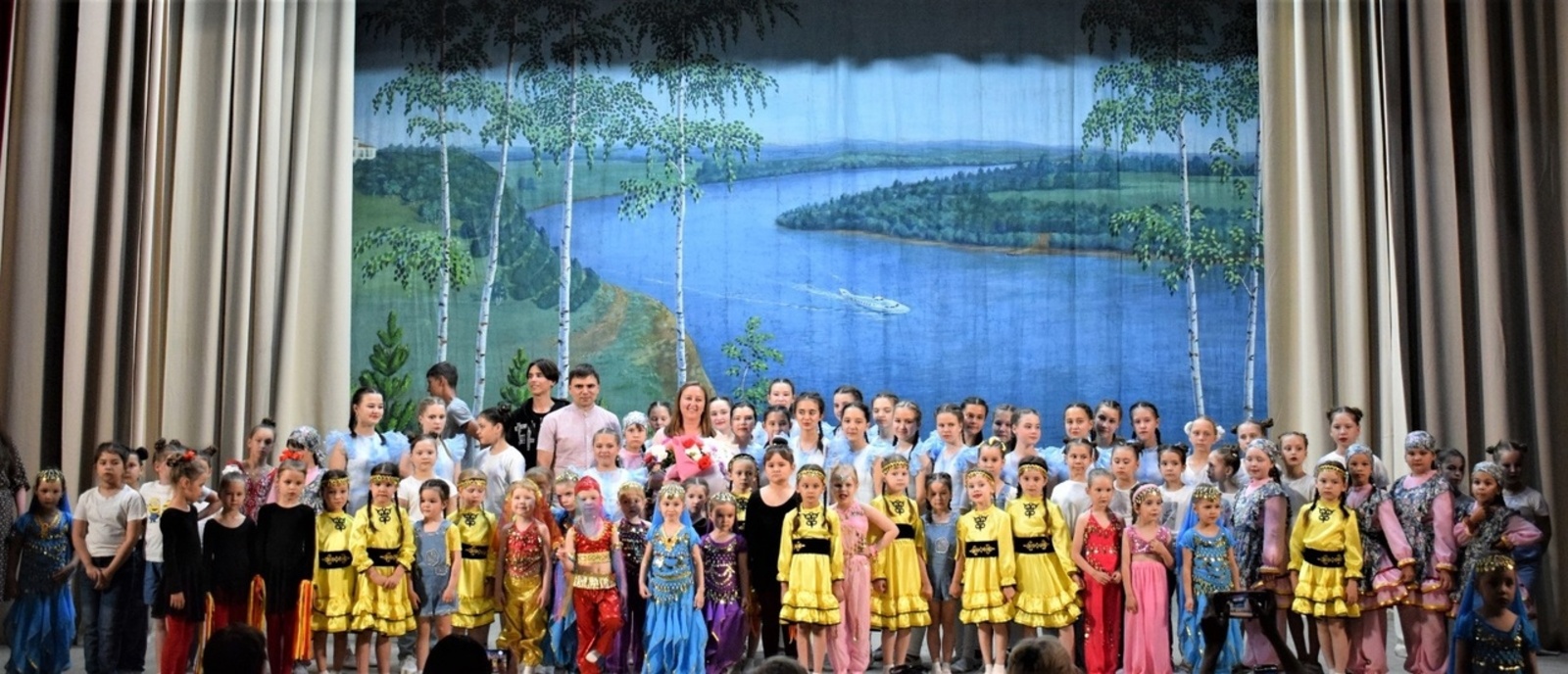 Состоялся отчетный концерт хореографического коллектива ДМШ "Аркобалено"