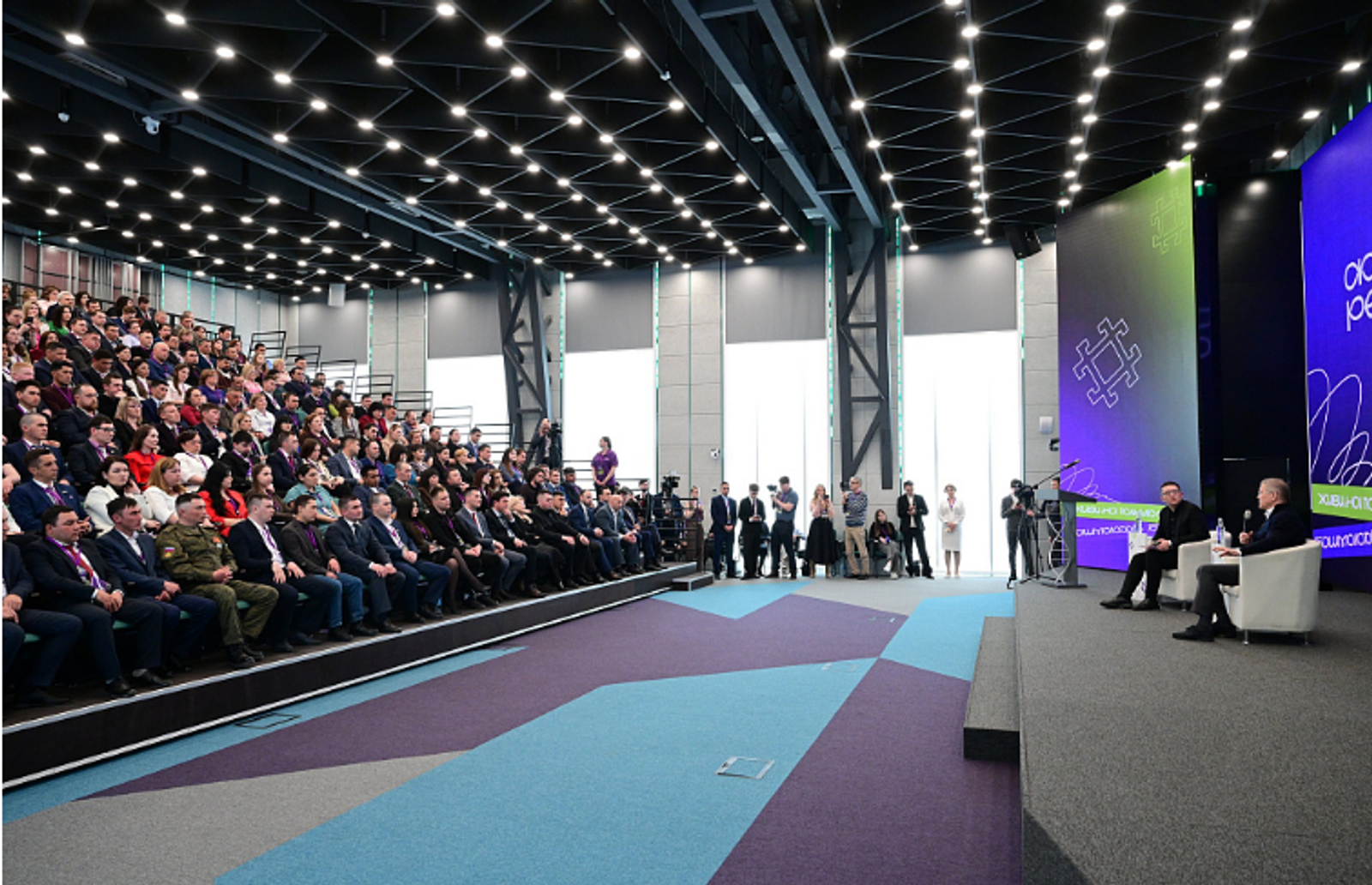 Радий Хабиров принял участие в Форуме молодых депутатов Башкортостана